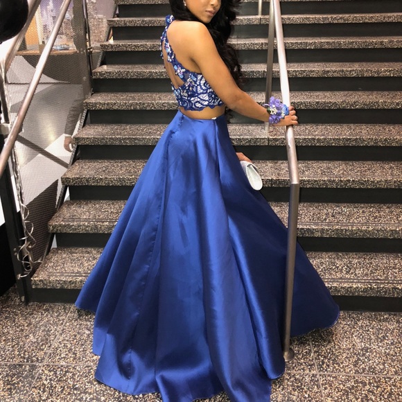 Prom Dress - Picture 2 of 2